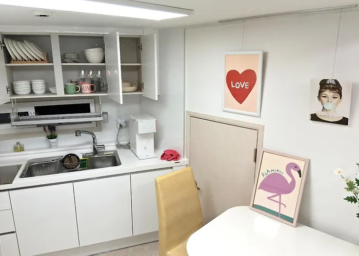 부산수영펜트하우스#침대5개#하늘정원테라스 Busan
