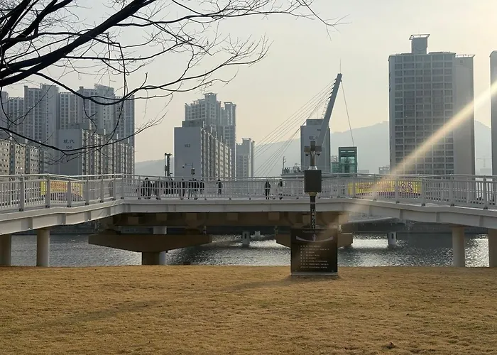 부산수영펜트하우스#침대5개#하늘정원테라스 * Busan